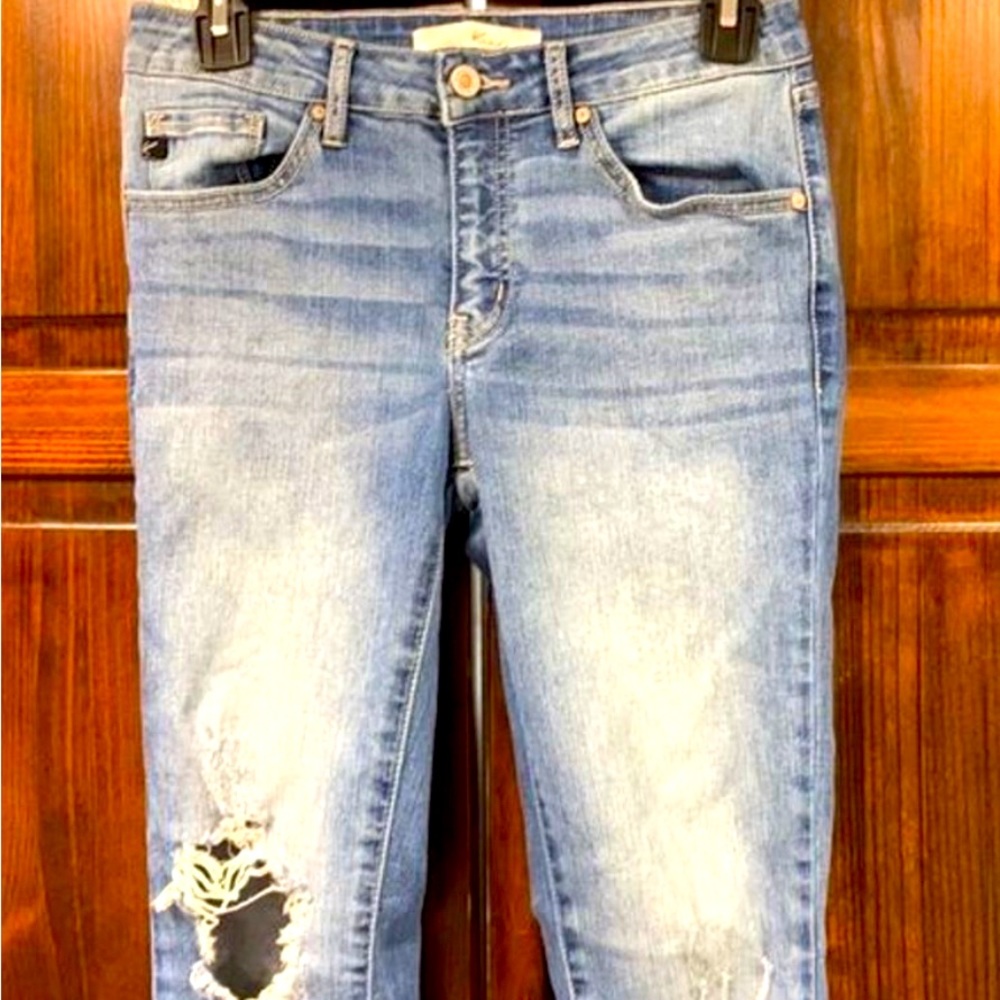 KanCan Estilo Distressed Jeans